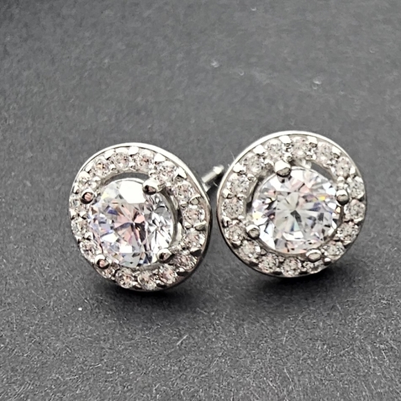 Sterling silver Cubic Zirconia Earrings - Picture 4 of 5